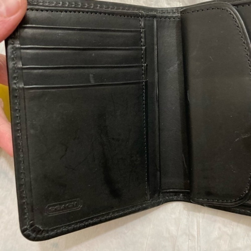 Coach vintage black glovetan leather wallet - Picture 8 of 12